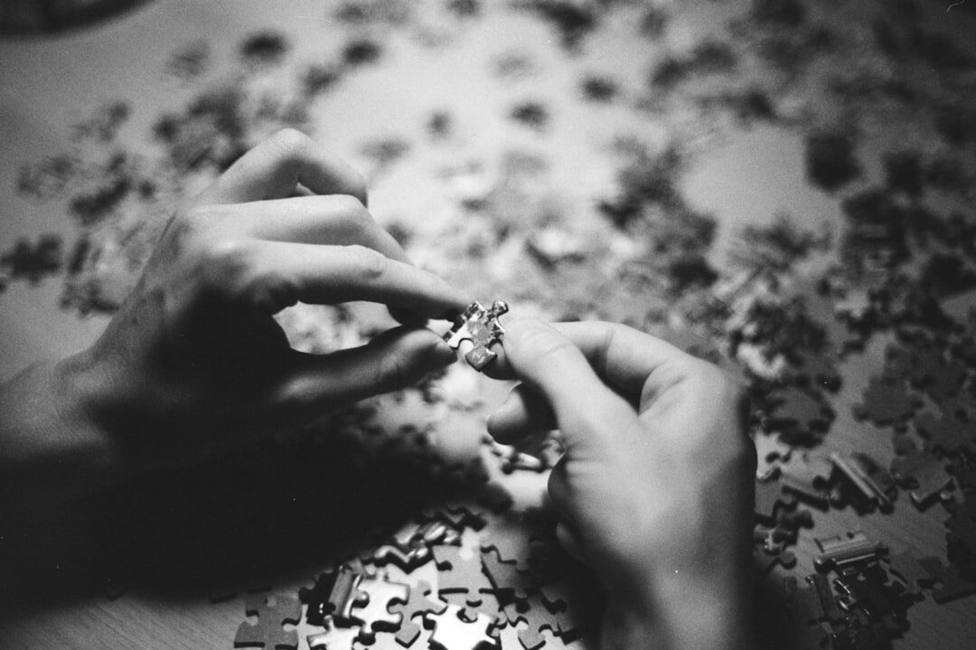 solving puzzle pieces